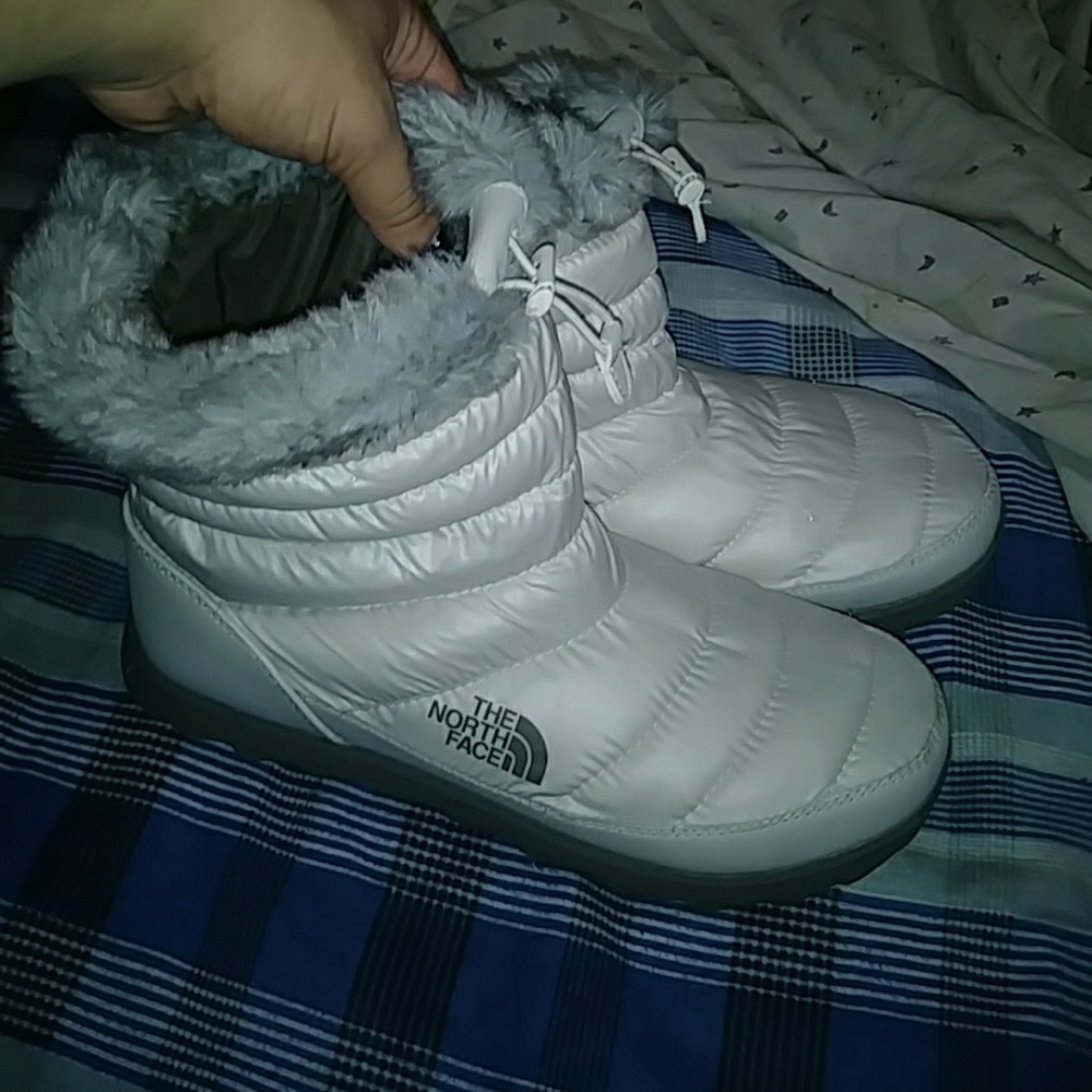 Northface puffer boots